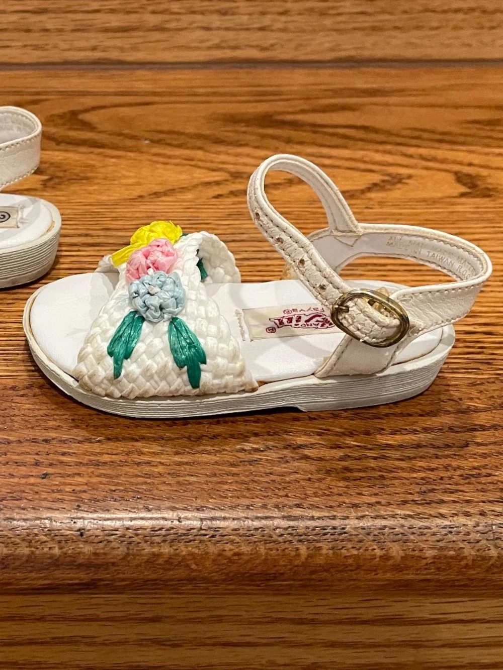 🌸 VTG Jack & Jill by Fayva Straw Flower Sandals Sz 2